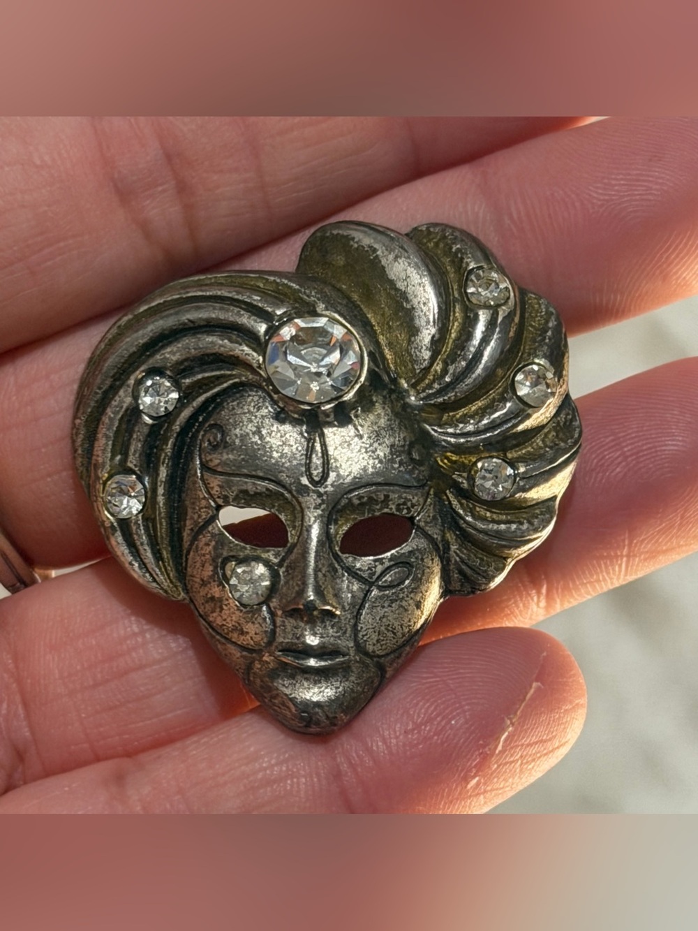 Vintage Venetian Carnival Mask Pewter Tone Rhinestone Masquerade Brooch